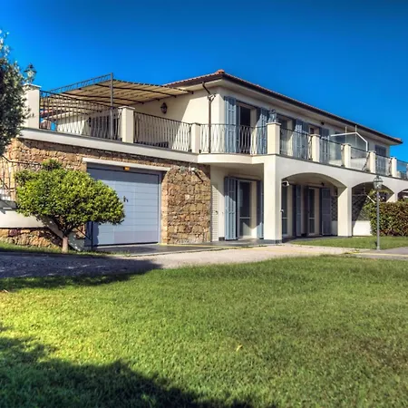 Villa Lucia Riviera Dei Fiori Pool - Happy