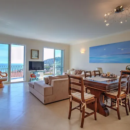 Villa Lucia Riviera Dei Fiori, Sea-view And Pool